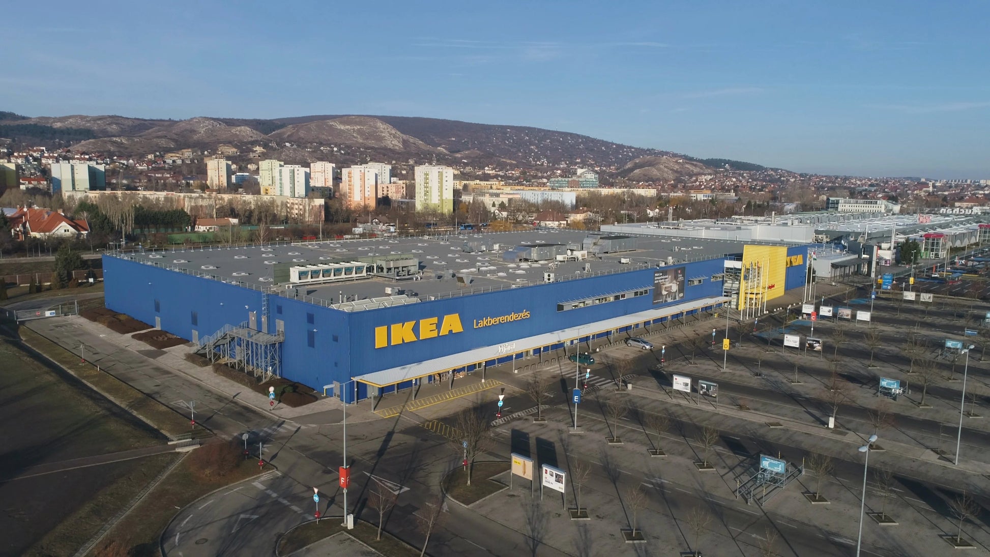 Corporate & Commercial Aerial Photography & Videography